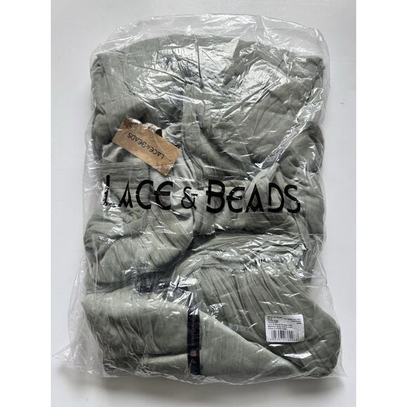 Lace & Beads Bridesmaid Madison long sleeve maxi dress in dusty sage size Us 4 - Picture 5 of 5